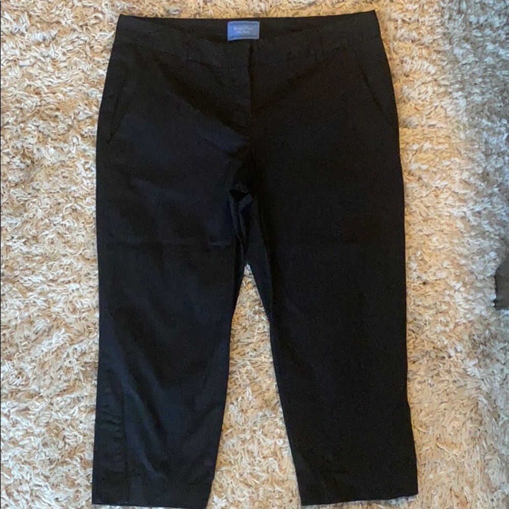 Simply Vera by Vera wang capris